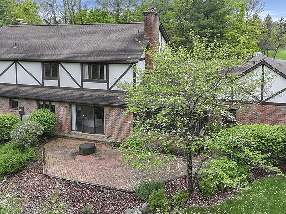 3rd image of 4650 Granview Rd