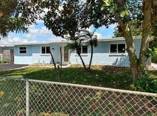 3797 Everglades Rd, Palm Beach Gardens, FL 33410