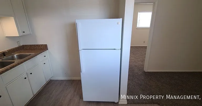 711 S Austin Ave #105 — Photo 3