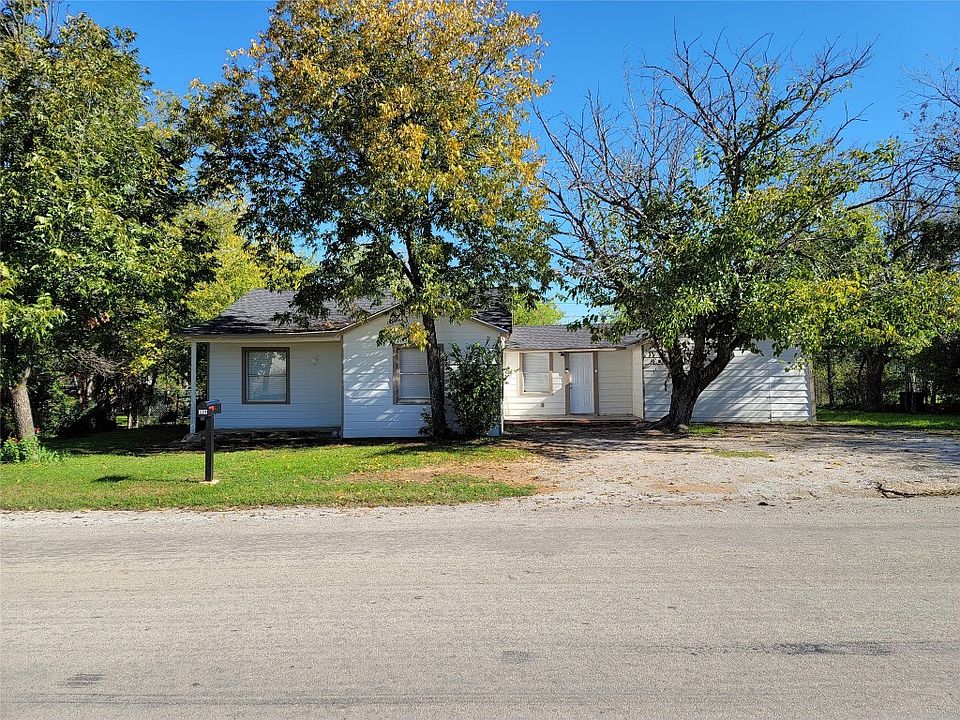 1st image of 504 8th St