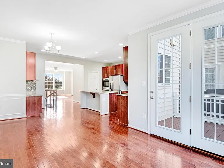 24803 Mason Dale Ter — Photo 14