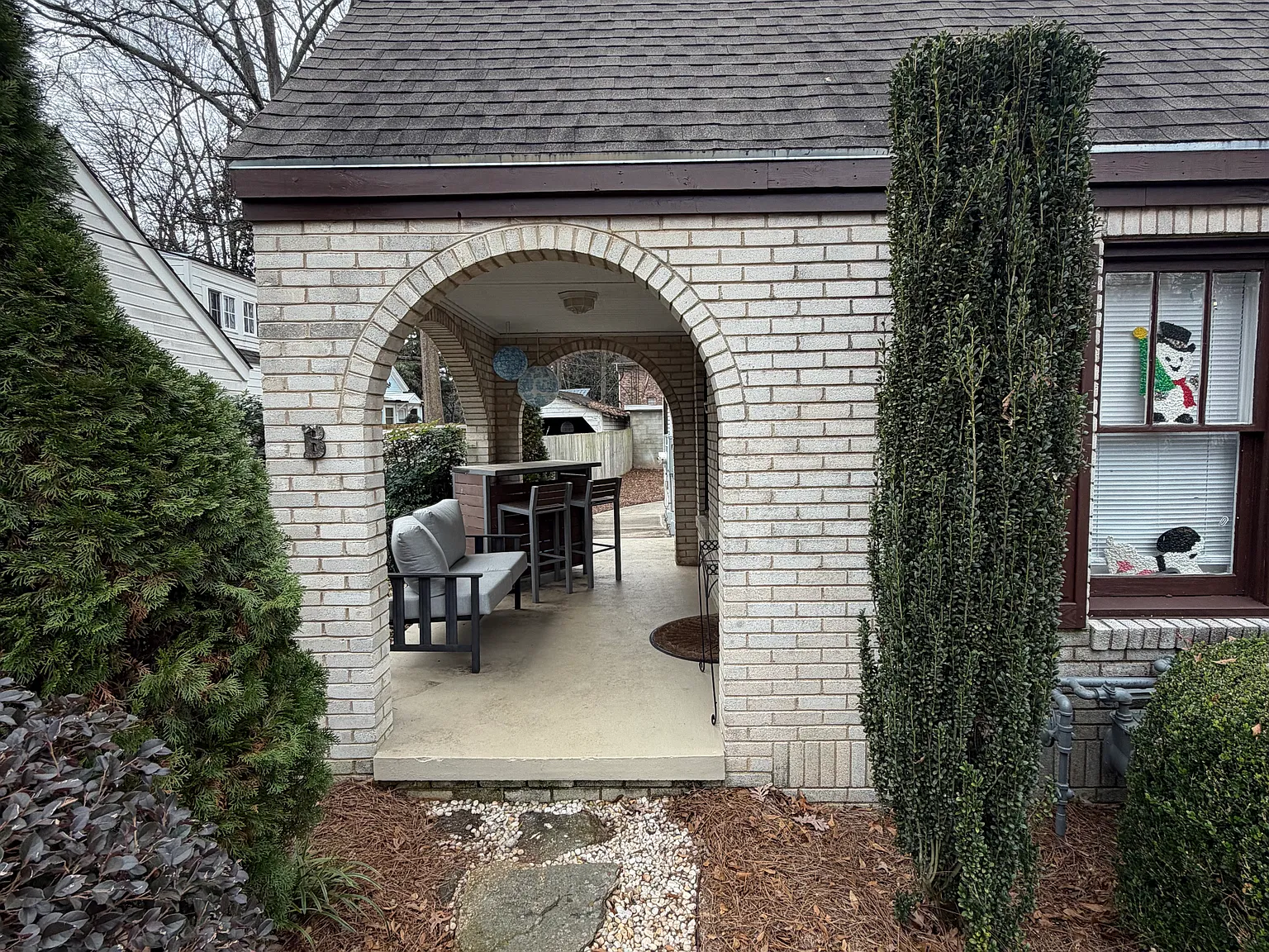 3 bed, 1572 sqft, $6,200 — Photo 2