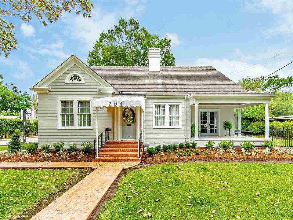 2nd image of 204 Isabelle Pl