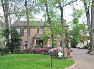 2215 Villa Creek Dr, Humble, TX 77339