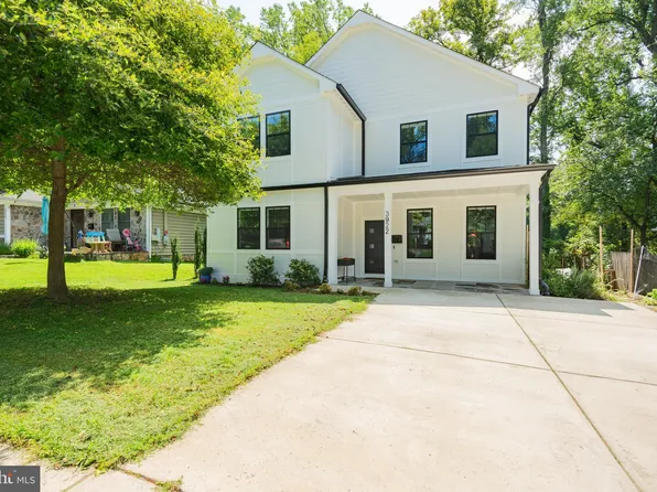 3922 Kincaid Ter, Kensington, MD 20895