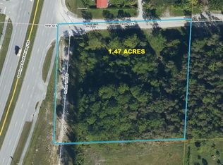 68 Th Ct, Loxahatchee, FL 33470