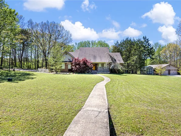 285 County Road 3468, Clarksville, AR 72830