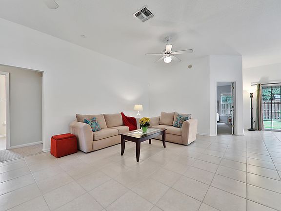 4th image of 4348 Crooked Creek Dr