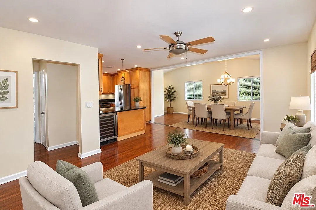 5 bed, 3.0 bath, 2317 sqft, $5,995 — Photo 1
