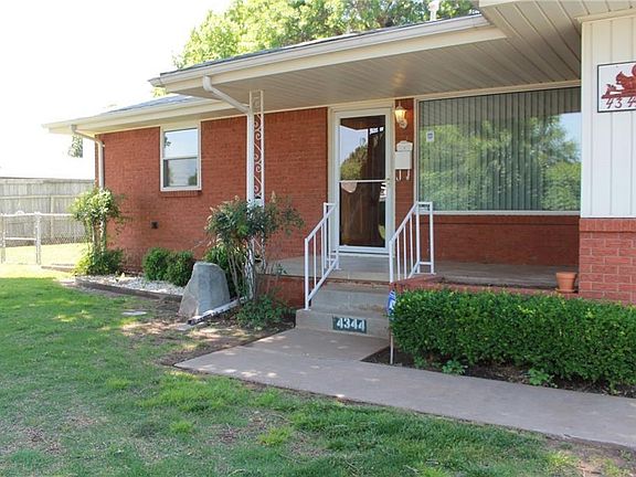 2nd image of 4344 SE 12th St