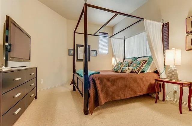 7005 Kenswick Dr — Photo 38