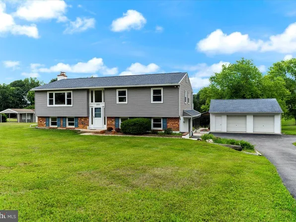 233 Skycrest Dr, Landenberg, PA 19350
