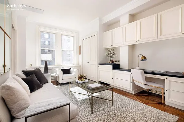 Sold by Sotheby's International Realty | media 2