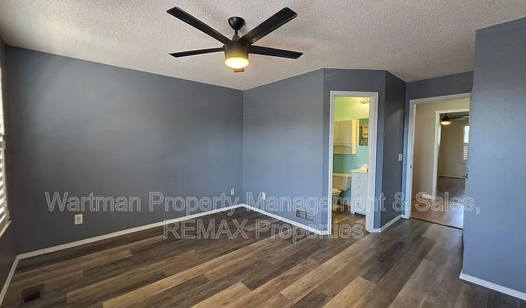 4231 Charleston Dr — Photo 14