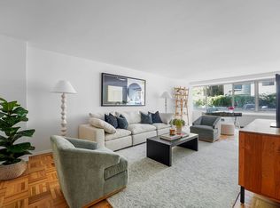 315 W 70th St APT 2D, New York, NY 10023