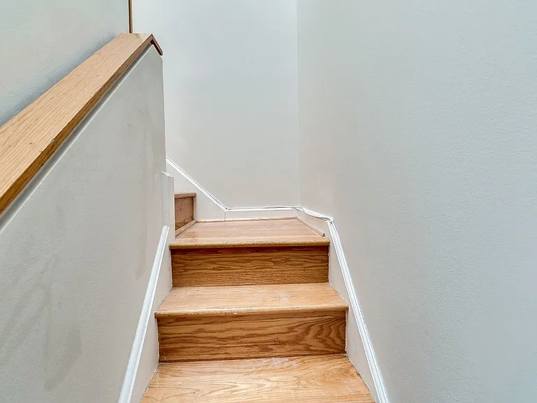 2300 18th St NW #310 — Photo 12