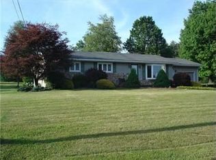 470 Clairvaux Dr, Indiana, PA 15701