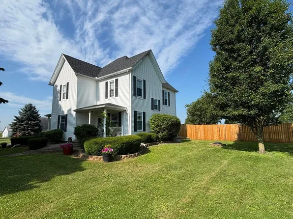 3243 Creek Rd SE, Washington Ch, OH 43160