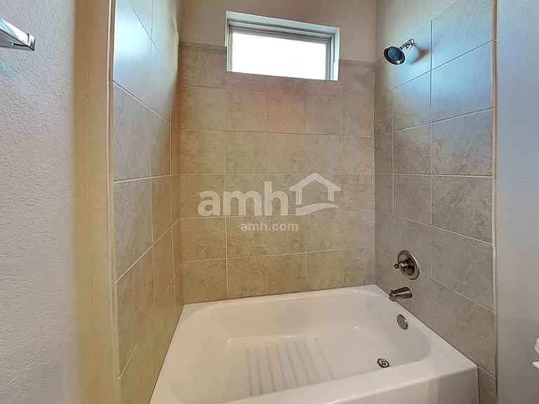 8112 Turnberry Ln — Photo 19