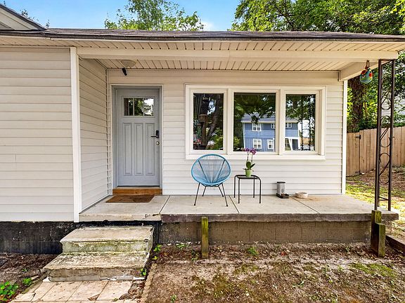 3rd image of 2524 Newbold St