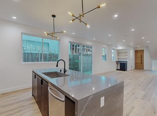 839 N McCadden Pl #A, Los Angeles, CA 90038