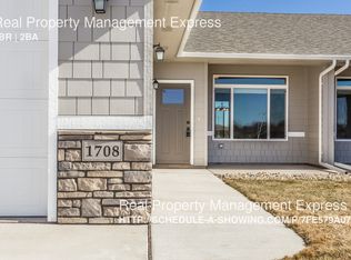 1708 S Foss Ave, Sioux Falls, SD 57110