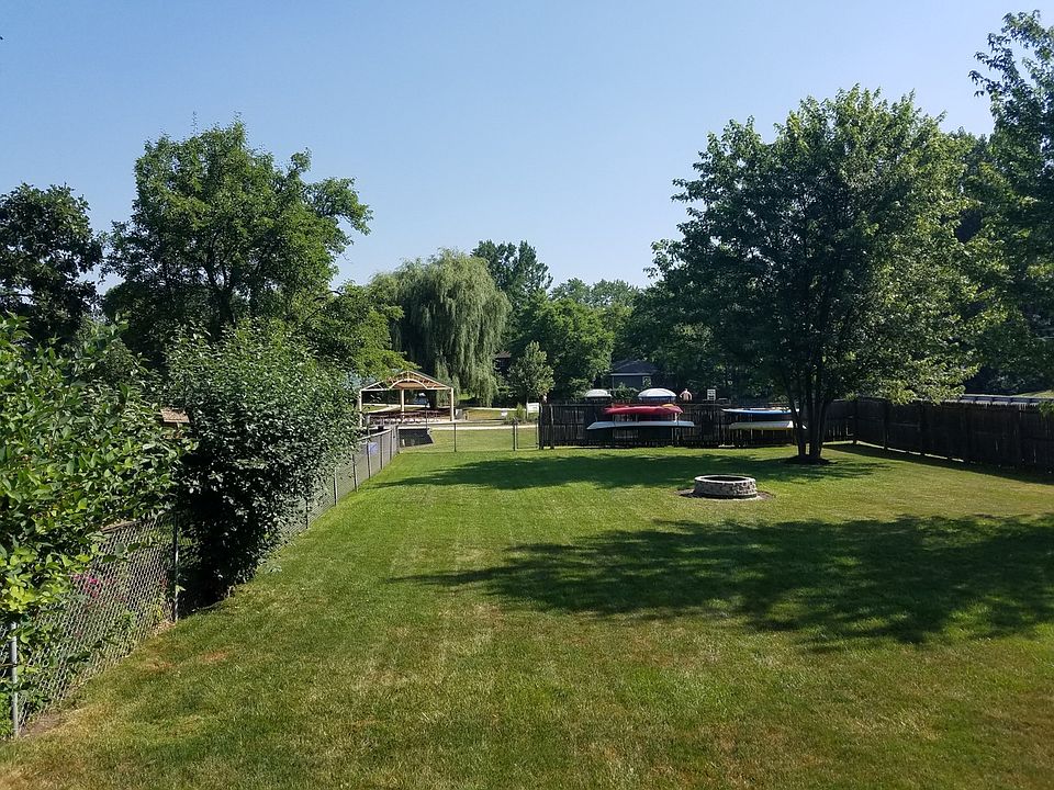 2nd image of 239 Harvey Ave