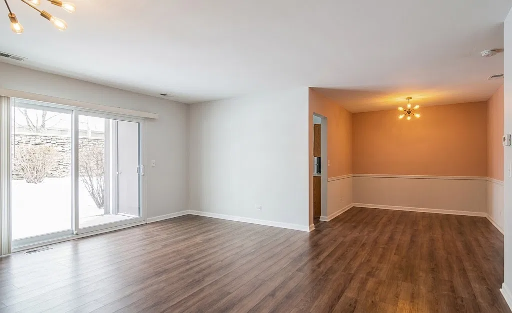 2 bed, 1183 sqft, $2,250 — Photo 4
