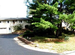 24 Shore Dr, Portage, IN 46368