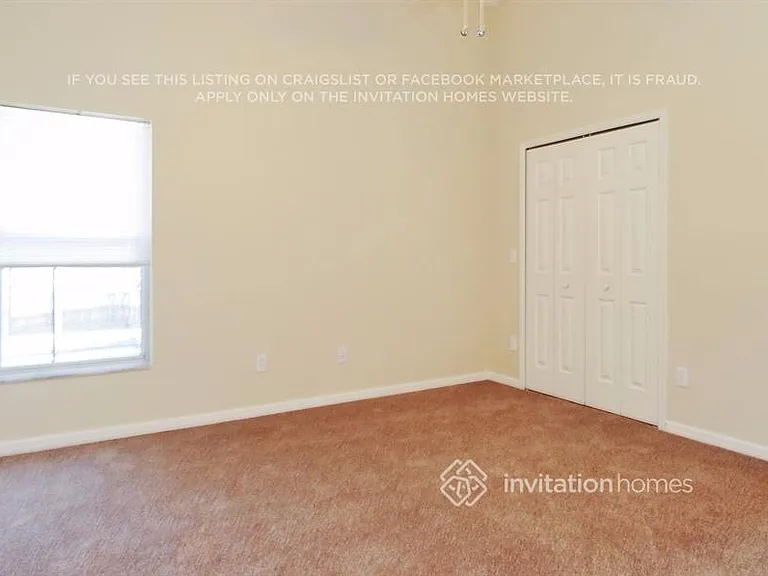 658 Cornwallis Dr — Photo 12