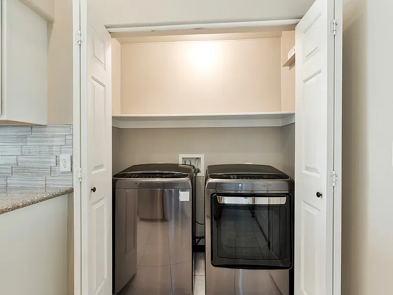 5049 Forest Oaks Dr — Photo 26
