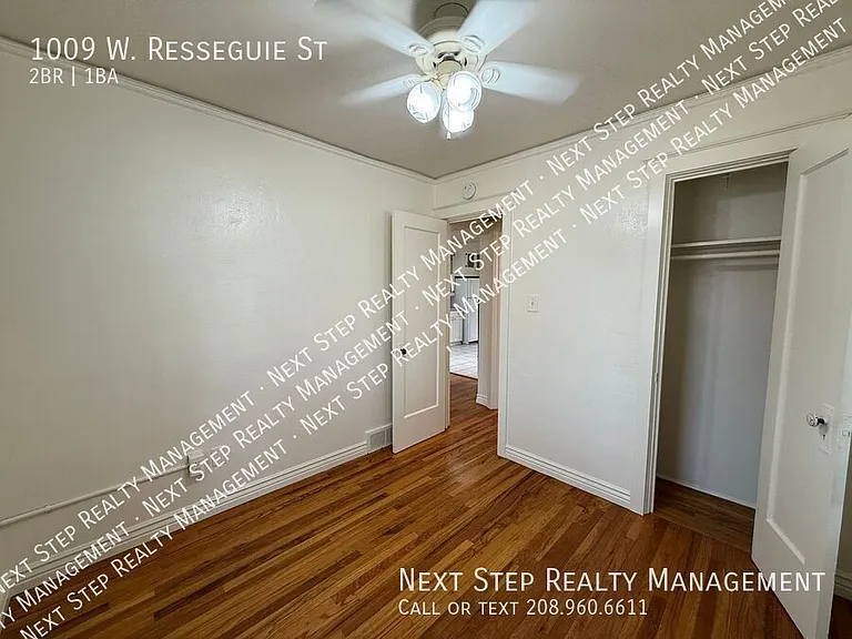 1009 W Resseguie St — Photo 8