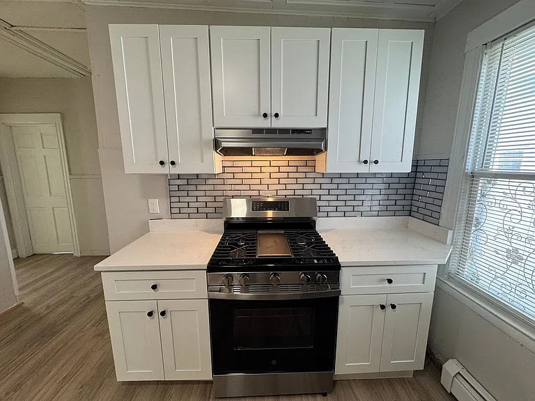 58 Pilling St #2 — Photo 5