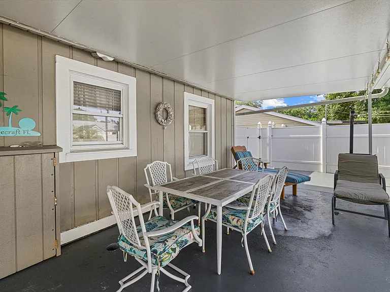 1220 Rhodes Ave — Photo 25