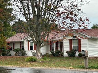 3941 Kennedy Rd, Colfax, IL 62568
