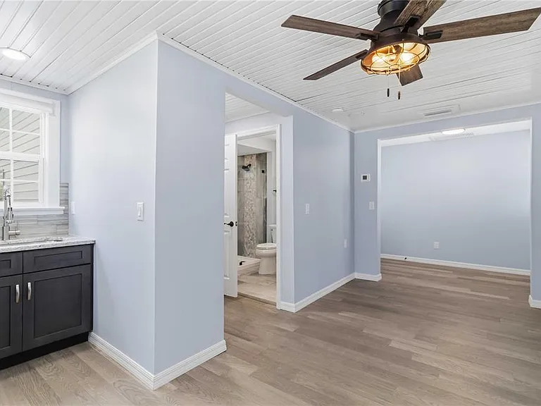 607 Manatee Ave — Photo 19