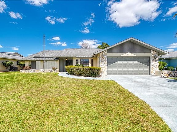 2nd image of 3244 Meadow Run Dr