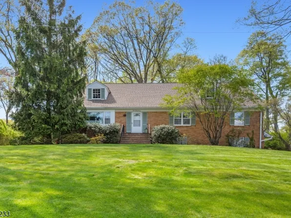 557 Taunton Rd, Wyckoff Twp., NJ 07481