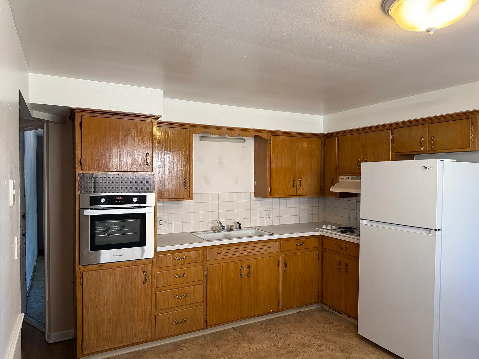 1 bed, 750 sqft, $850 — Photo 3