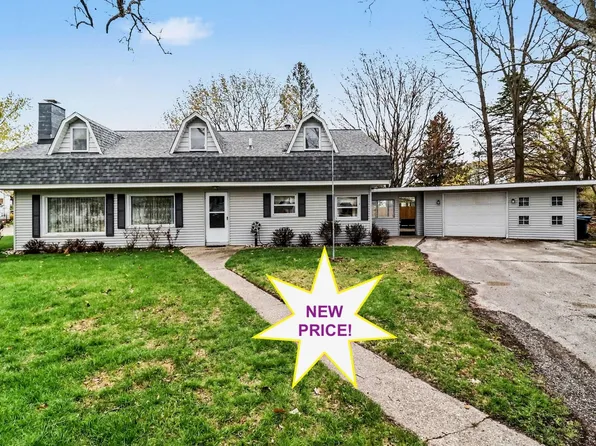 709 New William St, Ludington, MI 49431