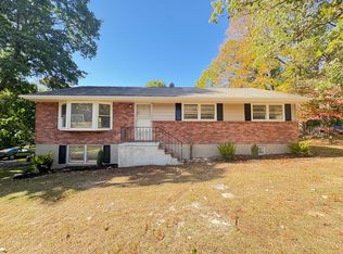 27 Floral Dr, Newburgh, NY 12550