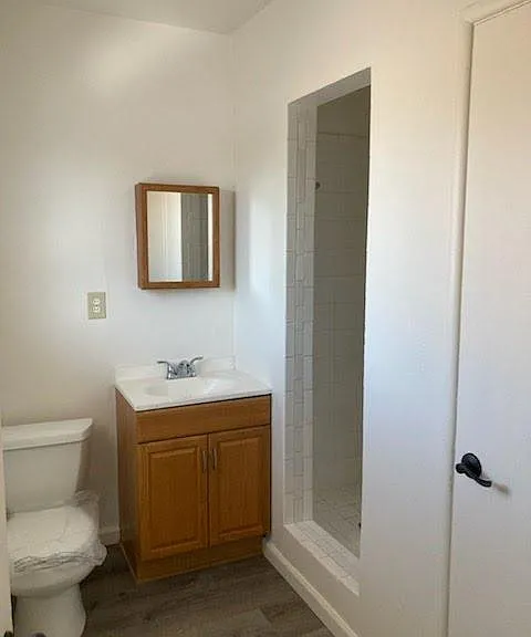 320 W Artesia St #16 — Photo 6