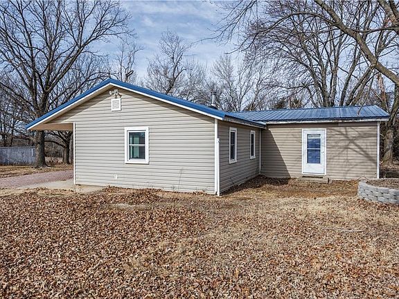 2nd image of 3665 County Road 4100