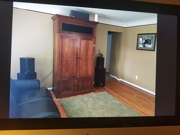2nd image of 21601 Share St