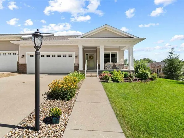 4469 Preston Ln, Iowa City, IA 52246
