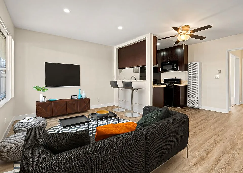 Riverside Villa Apartments