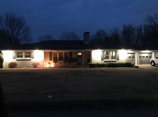 8519 Larch Ln, Evansville, IN 47710