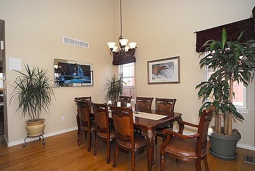 Formal Dining2