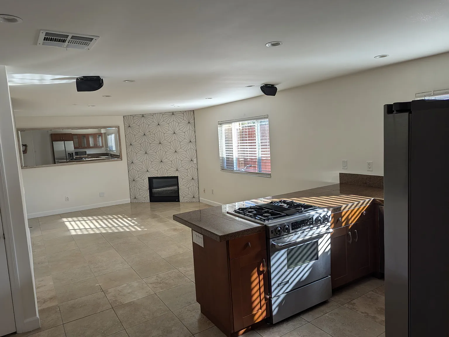 1755 Grand Ave — Photo 3