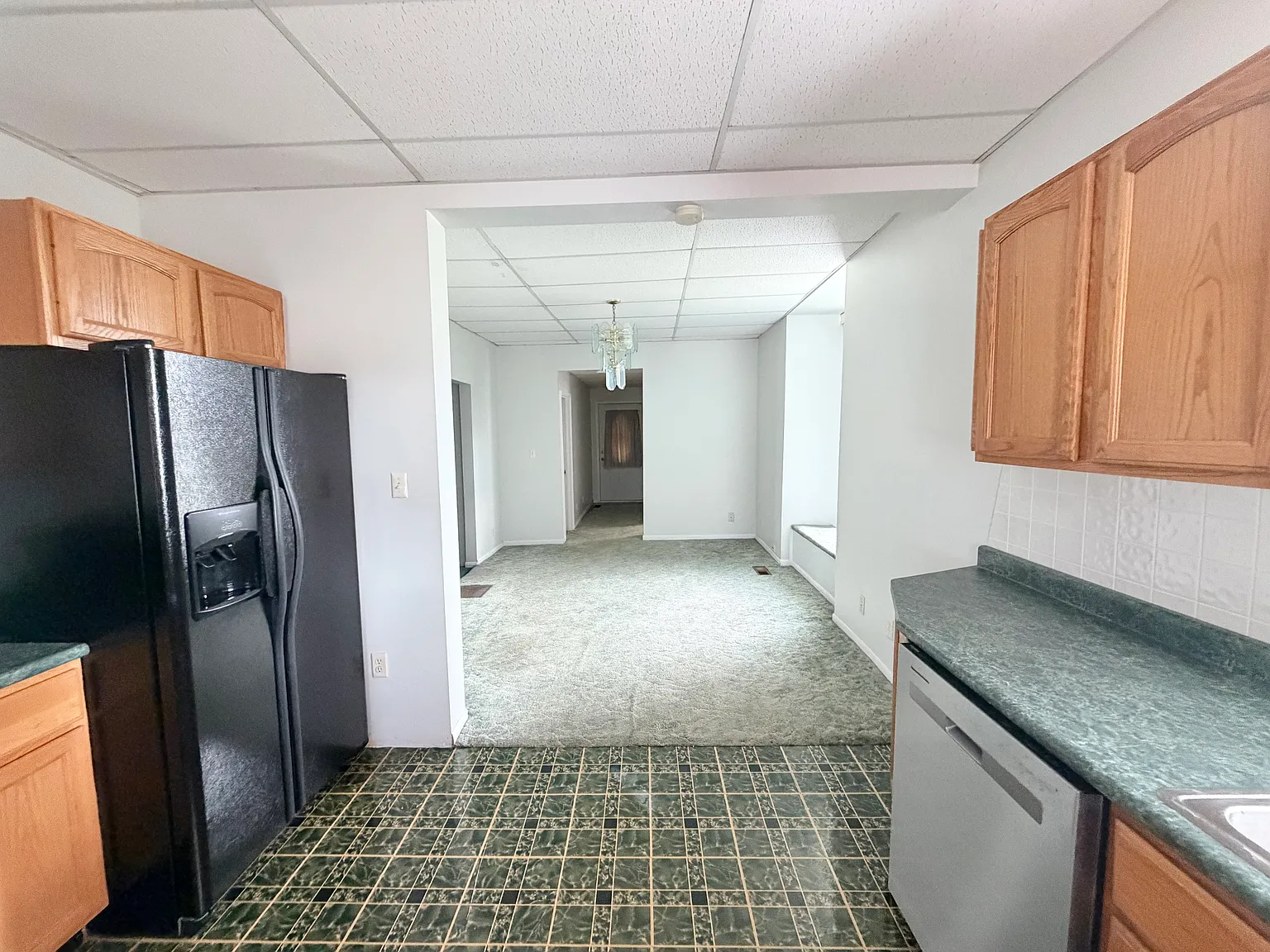 2 bed, 1500 sqft, $1,200 — Photo 2